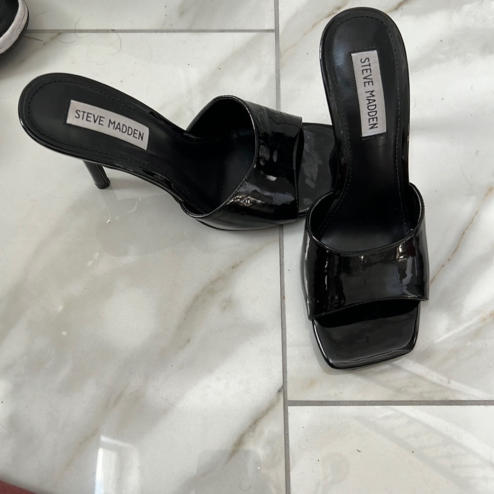 STEVE MADDEN HEELS